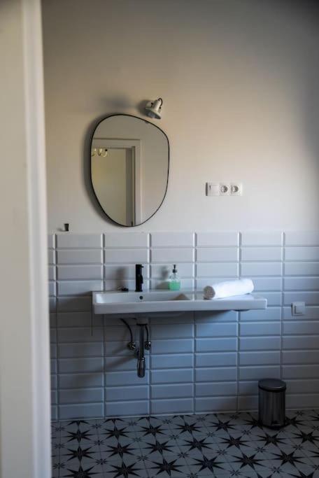 Parokia Apartman Es Coworking A Balaton Mellett Kaptalantoti Exterior foto